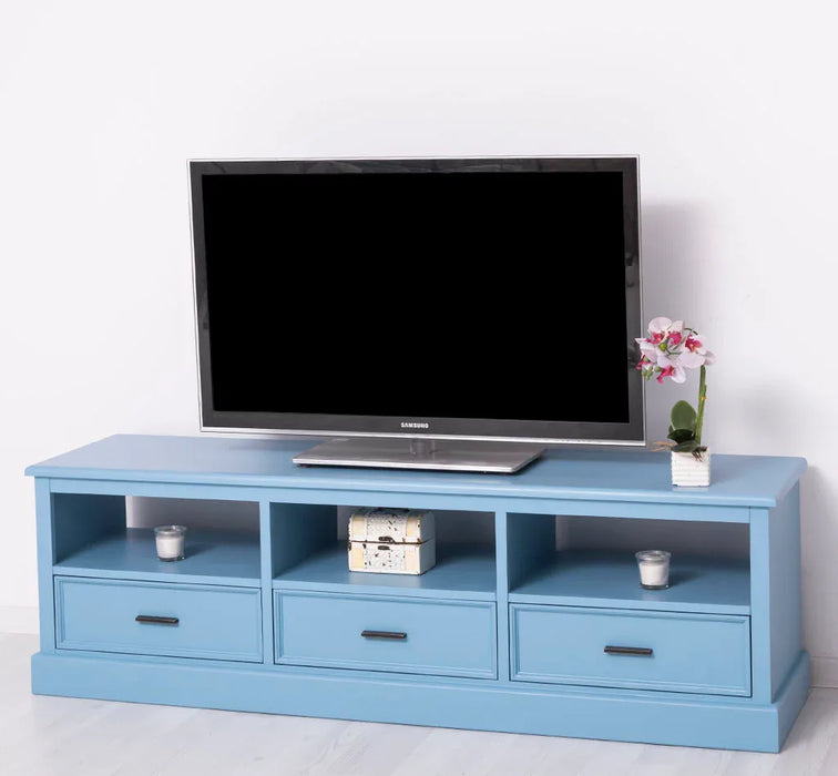 Großes TV-Board aus Massivholz mit drei Schubladen