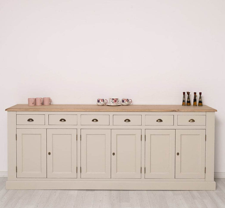 Großes Sideboard aus Massivholz mit sechs Schubladen und Türen -
