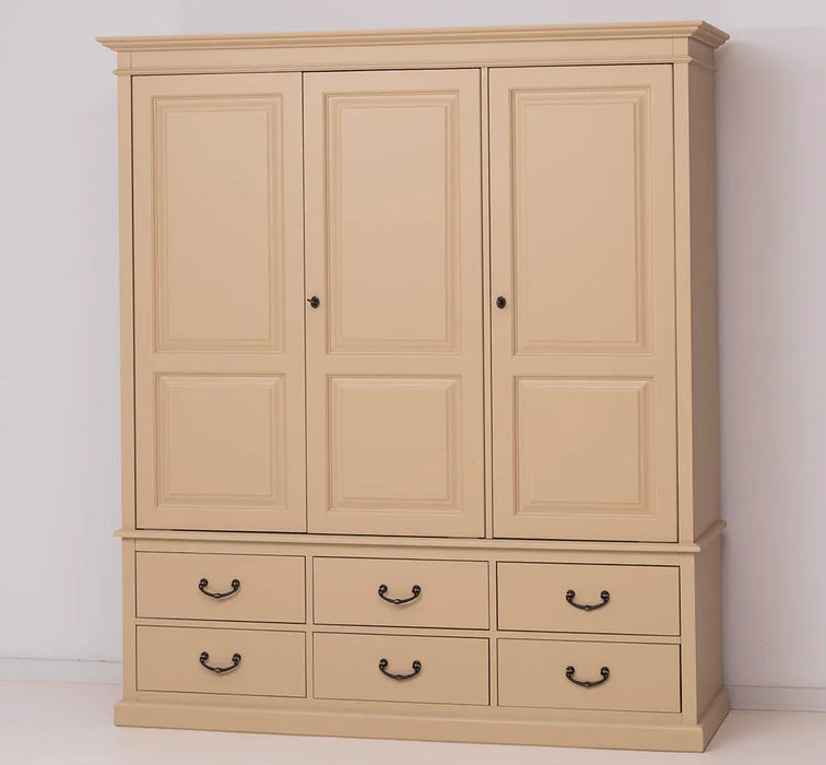 Kleiderschrank aus Massivholz mit sechs Schubladen - 3-türig