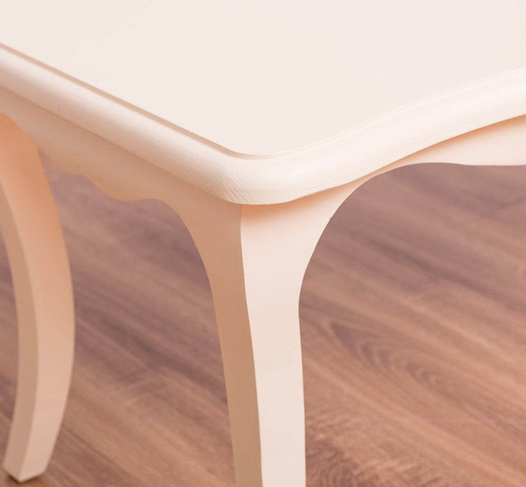Kleiner Couchtisch im geschwungenen Stil | Beistelltisch aus Massivholz - Creme