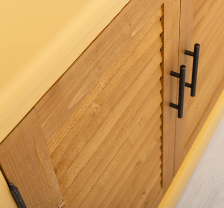 Kommode aus Massivholz mit Lamellentüren - Weiß