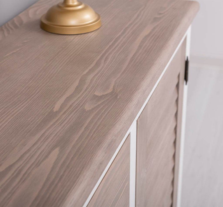 Kommode mit Lamellentüren | Sideboard aus Massivholz - Gebürstet - Altweiß