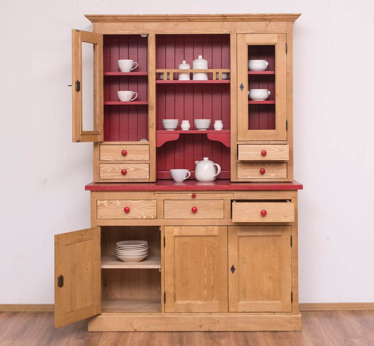 Küchen- und Buffetschrank aus Massivholz im Landhausstil -