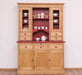 Küchen- und Buffetschrank aus Massivholz im Landhausstil -