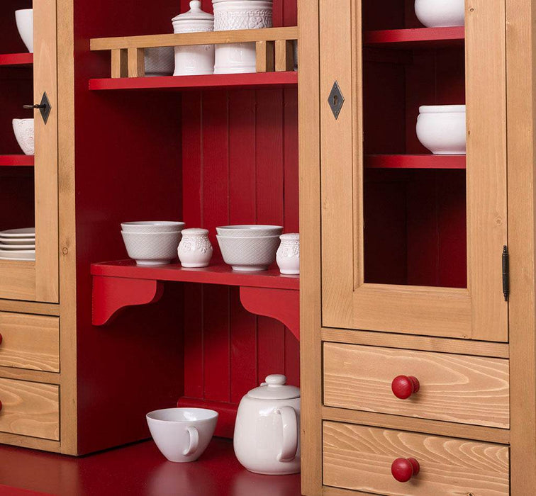 Küchen- und Buffetschrank aus Massivholz im Landhausstil -