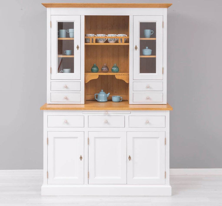 Küchen- und Buffetschrank aus Massivholz im Landhausstil -