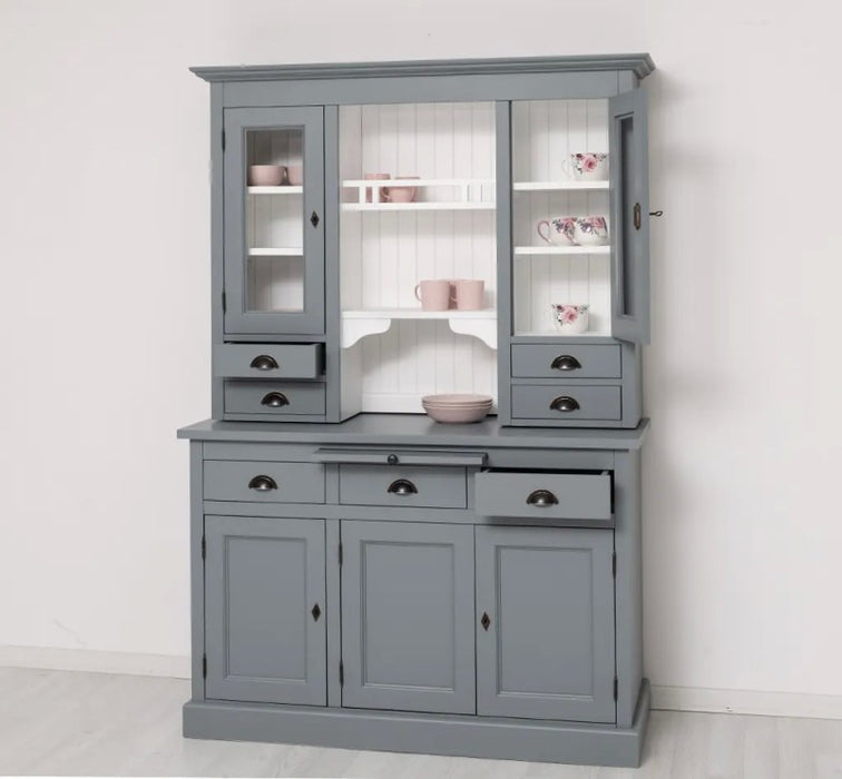 Küchen- und Buffetschrank aus massiver Eiche im Landhausstil in vielen Farben