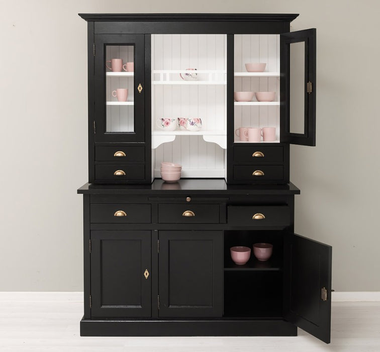 Küchen- und Buffetschrank aus massiver Eiche im Landhausstil in vielen Farben