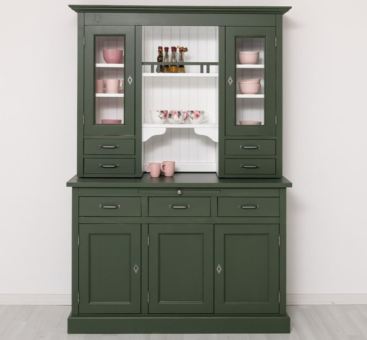 Küchen- und Buffetschrank aus massiver Eiche im Landhausstil in vielen Farben