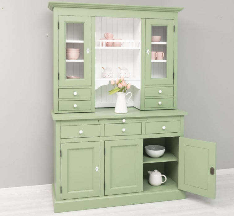 Küchen- und Buffetschrank aus massiver Eiche im Landhausstil in vielen Farben