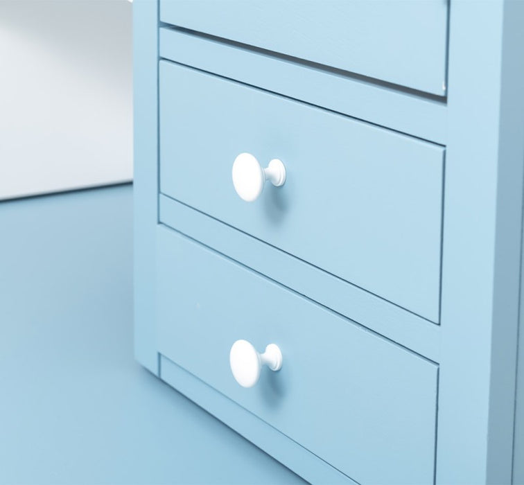 Küchen- und Buffetschrank aus massiver Eiche im Landhausstil in vielen Farben