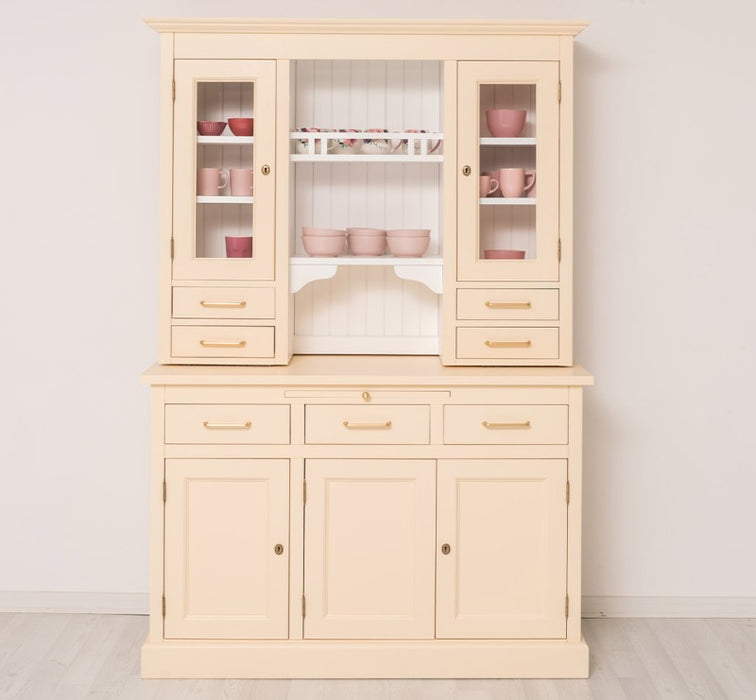 Küchen- und Buffetschrank aus massiver Eiche im Landhausstil in vielen Farben
