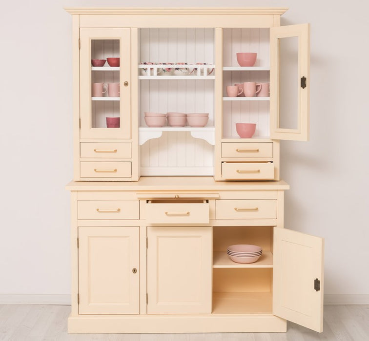 Küchen- und Buffetschrank aus massiver Eiche im Landhausstil in vielen Farben