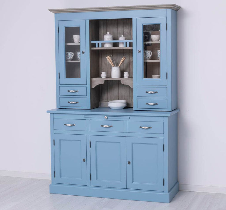 Küchen- und Buffetschrank aus Massivholz im Landhausstil -