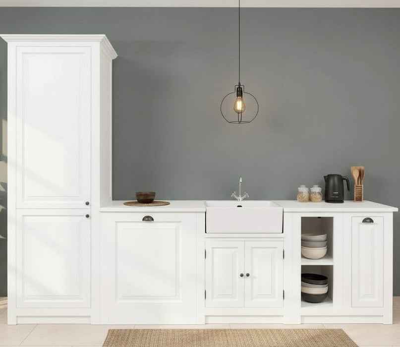 Küchenzeile aus Massivholz Weiß mit Backofenumbauschrank | Hochschrank für Backofen | Spülbecken | Ausziehschrank | Spülmaschinenschrank | Massivholzküche -