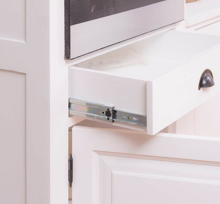 Küchenzeile aus Massivholz Weiß mit Backofenumbauschrank | Hochschrank für Backofen | Spülbecken | Ausziehschrank | Spülmaschinenschrank | Massivholzküche -