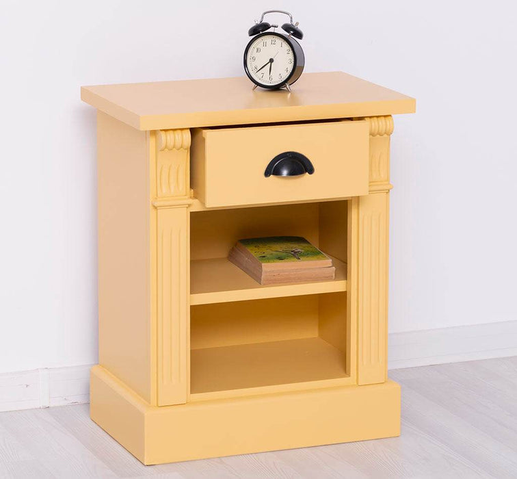 Landhaus Nachttisch aus Massivholz - Beistelltisch mit Schublade und Ornamenten - Gelb