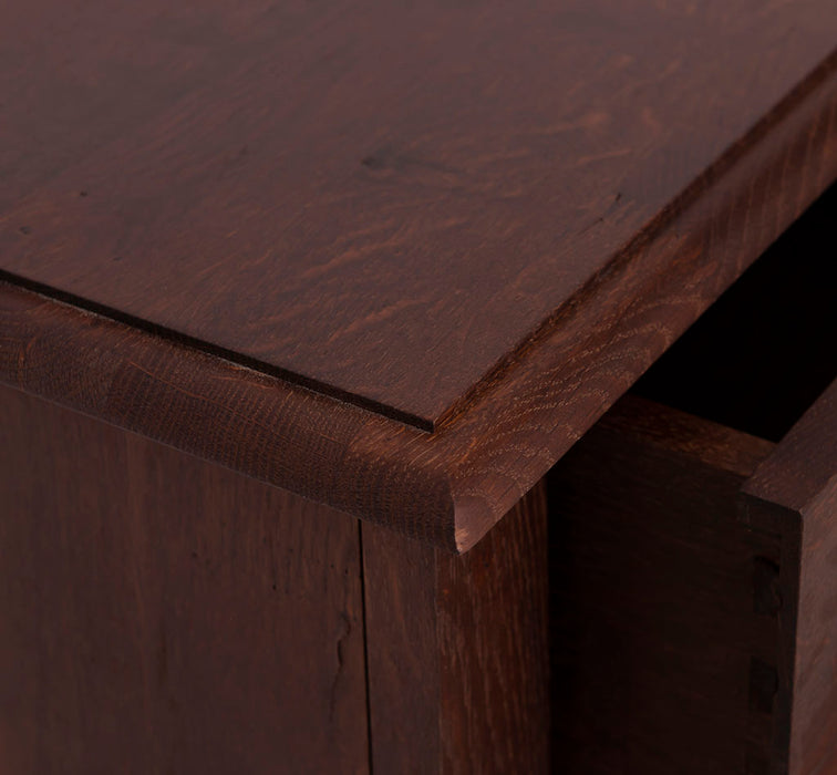 Landhaus Schuhschrank mit zwei Kippfächern aus massiver Eiche