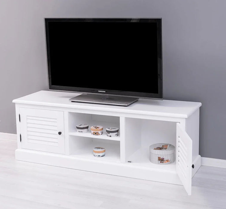 Landhaus TV-Board aus Massivholz mit Lamellentüren