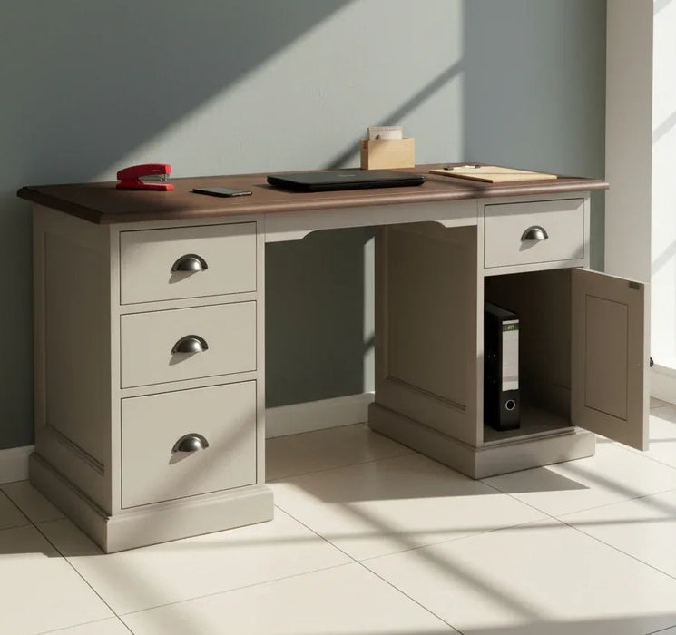 Massiver Schreibtisch mit Aktenablage