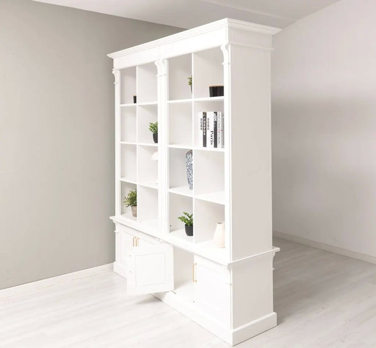Raumteiler aus Massivholz mit acht Türen - Bücherregal mit Durchreiche II