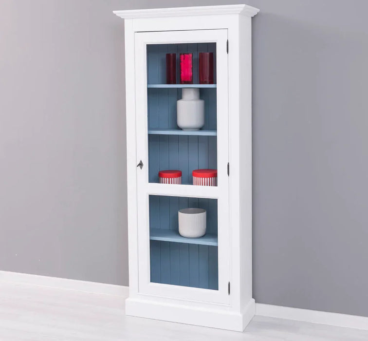 Schmaler Vitrinenschrank aus Massivholz in verschiedenen Farben
