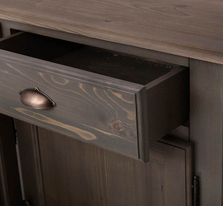 Sideboard aus Massivholz mit drei Schubladen und Türen -