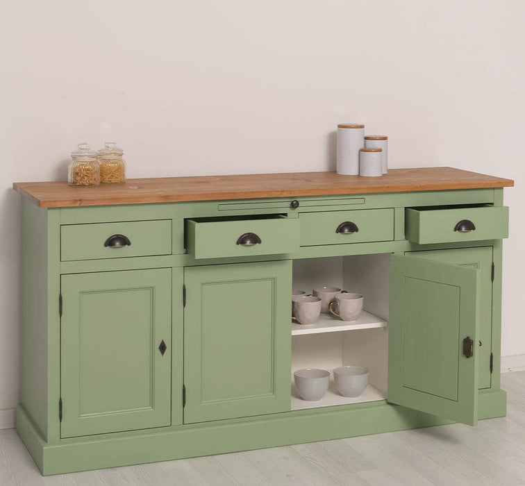 Viertüriges Sideboard aus Massivholz im Landhausstil -