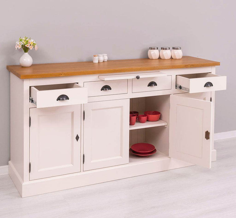 Viertüriges Sideboard aus Massivholz im Landhausstil -