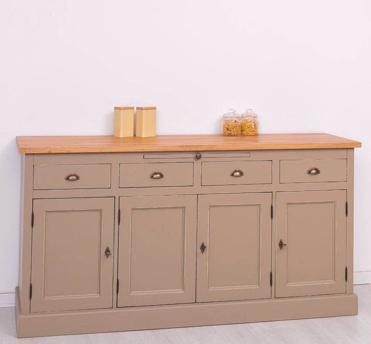 Viertüriges Sideboard aus Massivholz im Landhausstil -