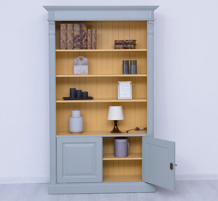 Vintage Bücherschrank aus Massivholz | Regal im Landhausstil