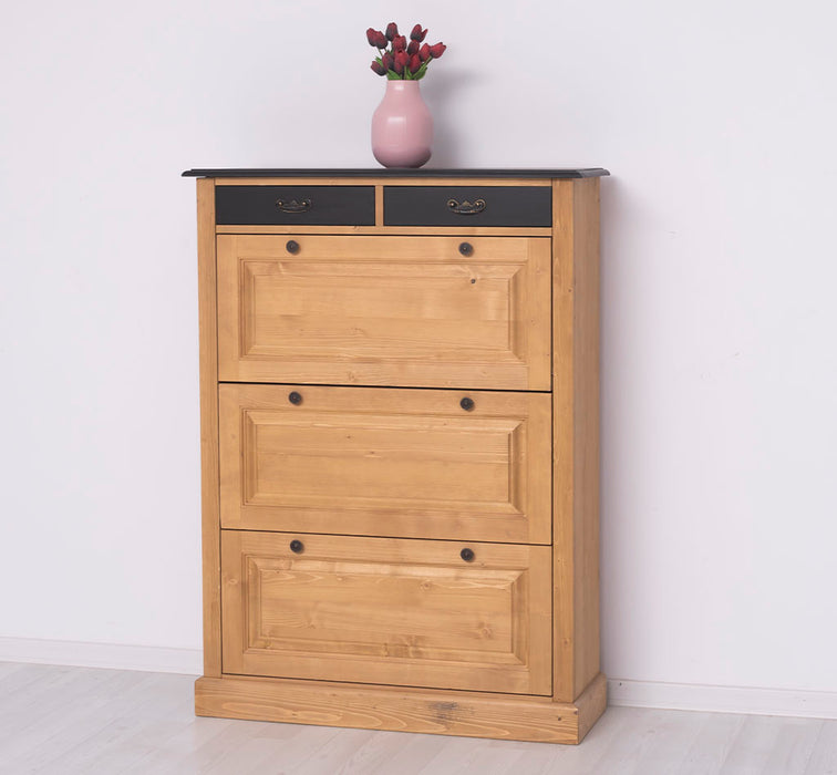 Vintage Schuhschrank aus Massivholz mit Kippfächern - Holzkontrast