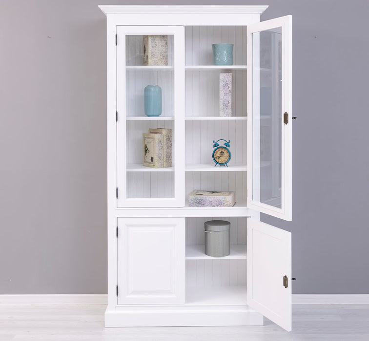 Vitrinenschrank aus Massivholz mit vier Regalböden