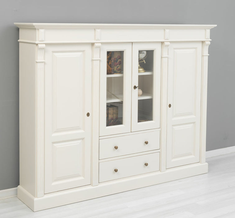 Wohnschrank aus Massivholz im Landhausstil mit Türen und Schubladen