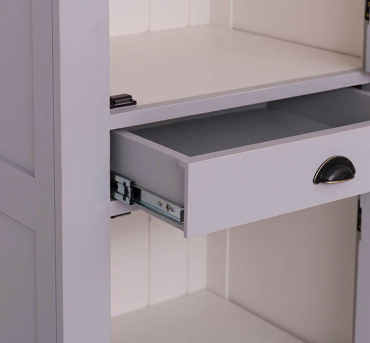 Zweitüriger Hochschrank aus Massivholz mit Schublade - Geschirrschrank -