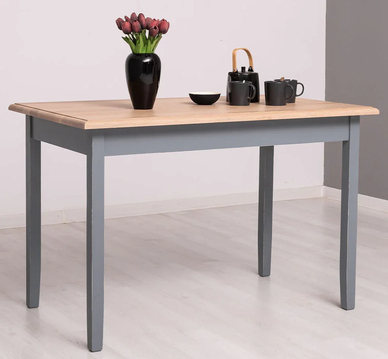 Esstisch aus Massivholz | mit Pinien- oder Eichenplatte