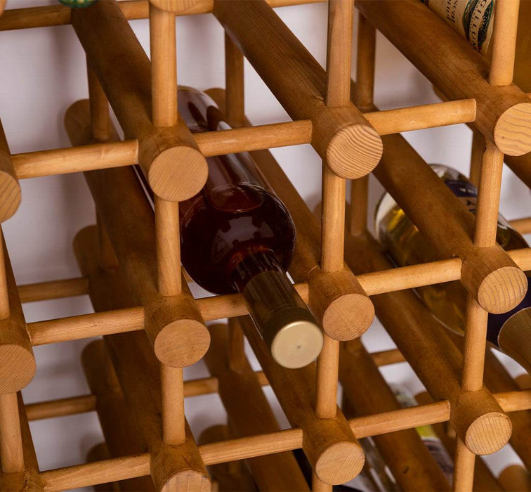 Großes Weinregal aus Massivholz mit Platz für 102 Flaschen - Salbei