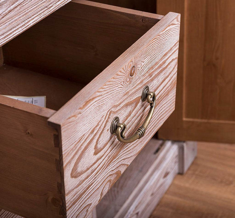 Rustikaler Waschbeckenunterschrank aus Massivholz mit Eichenplatte - Creme