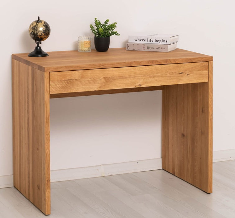 Minimalistischer Schreibtisch aus massiver Eiche | Arbeitsplatz mit großer Schublade