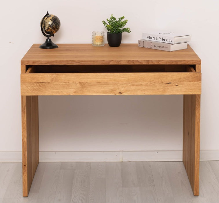 Minimalistischer Schreibtisch aus massiver Eiche | Arbeitsplatz mit großer Schublade