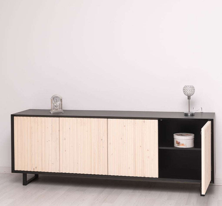 Großes TV-Board aus Massivholz | Sideboard mit geschlossener Front