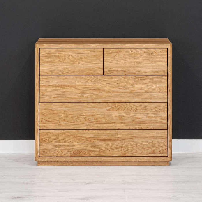 Sideboard aus massiver Eiche mit fünf Schubladen | Kommode Soma