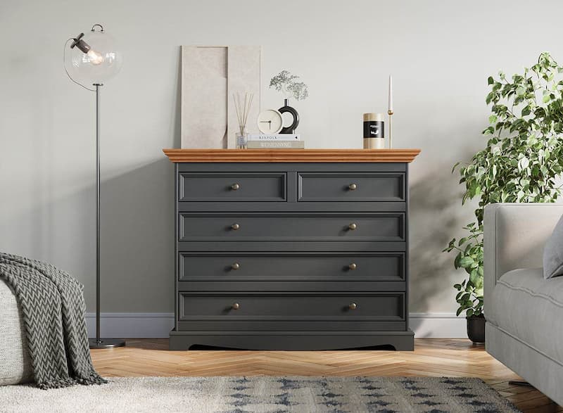 Kommoden im Zusammenspiel mit anderen Möbeln 