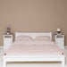Schlafzimmer-Set - Bett aus Massivholz mit zwei Nachttischen - 