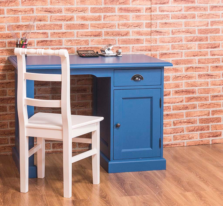 Kleiner Schreibtisch aus Massivholz in verschiedenen Farben —  Massivholzmöbel-Becker