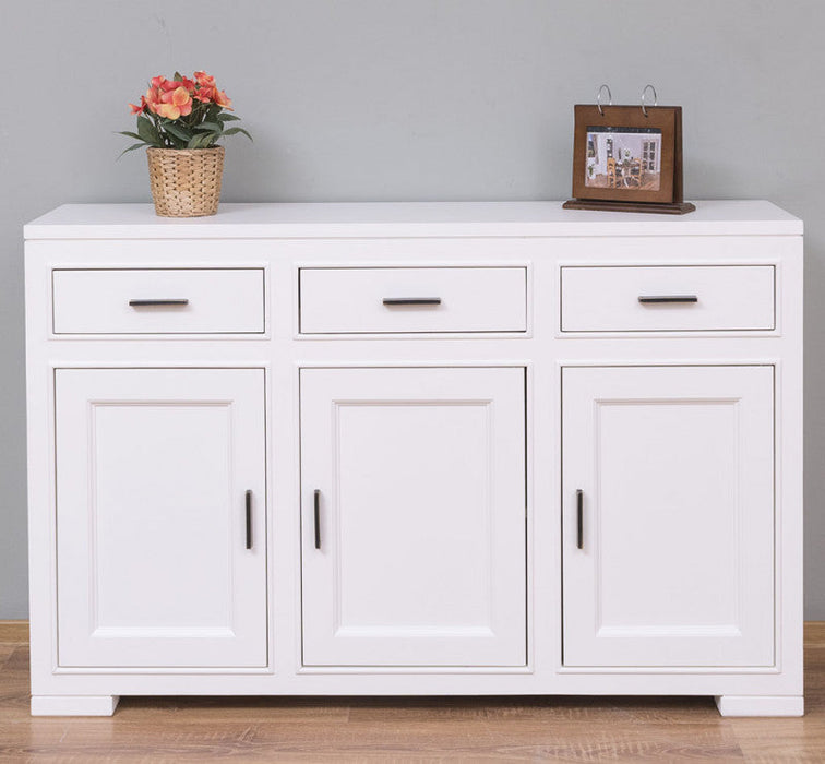 Sideboard aus Massivholz mit 3 Schubladen und 3 Türen